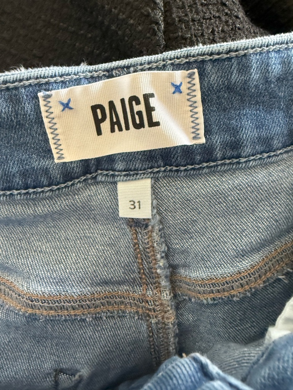 Paige Jeans Anessa Wide Leg in Rock Show Distressed - Picture 10 of 10